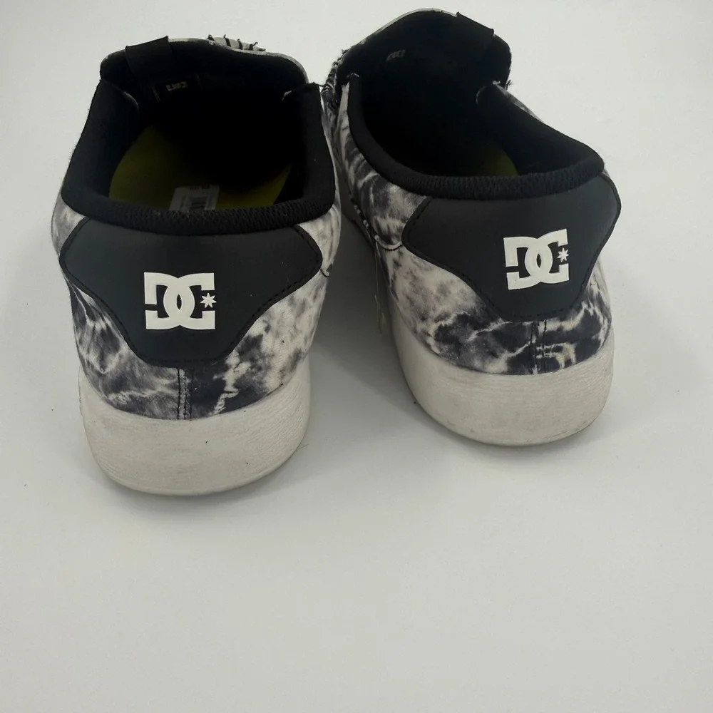 DC Villain 2 Skateboard Shoes Mens Size 14 Black White Tie-Dye Moc Toe Slip On